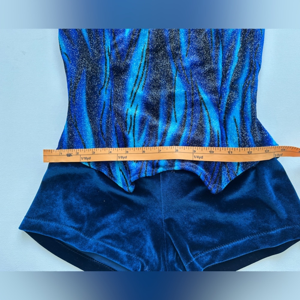 Figure Skating/Dance Wear - Halter Short One Piece-Blue-Scrunchie- Size 12 (Est) - Picture 10 of 11
